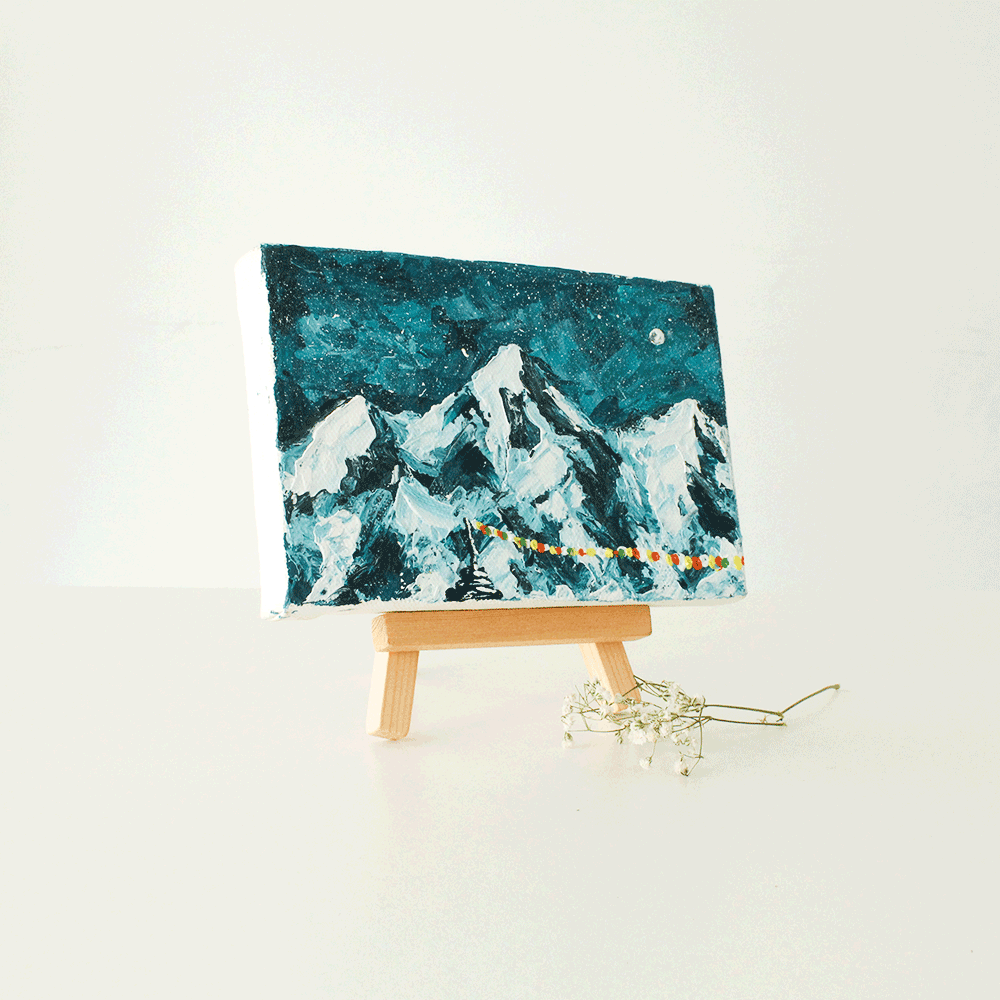 Mini canvas artwork of Mount Everest in doodle style